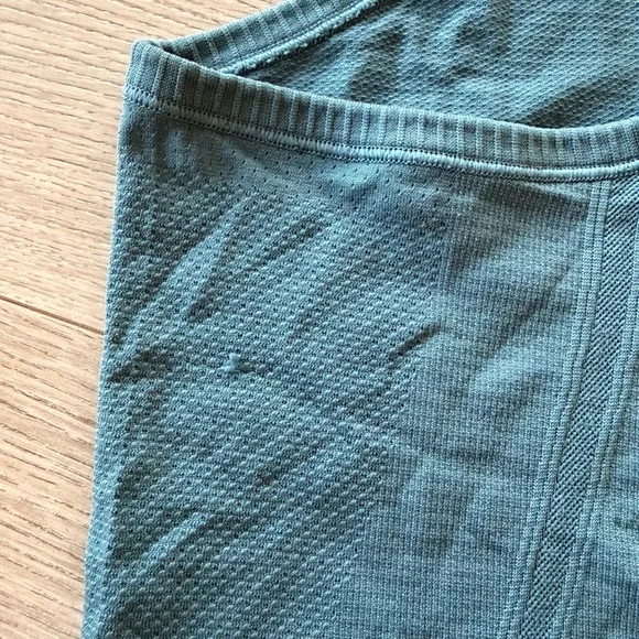 Lululemon Swiftly Tech Tank - Picture 3 of 4